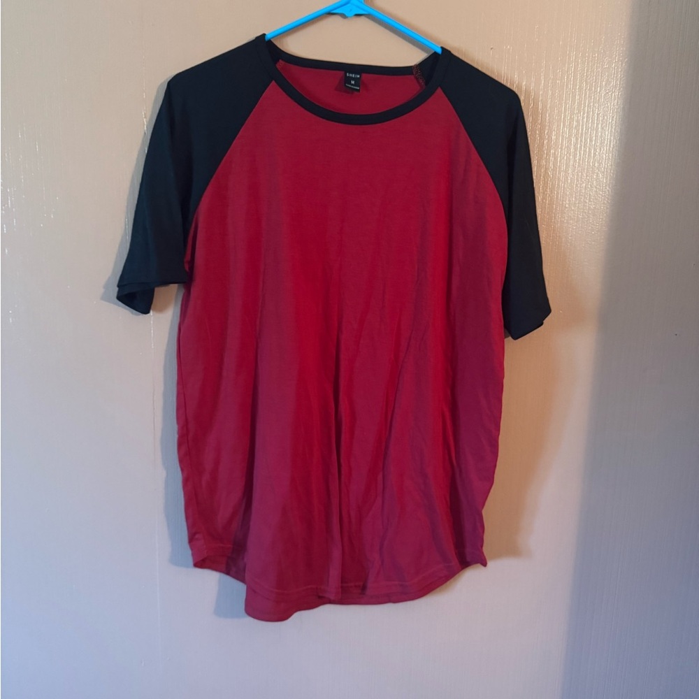 SHEIN Red and Black Raglan Short Sleeve Tee | Size Medium